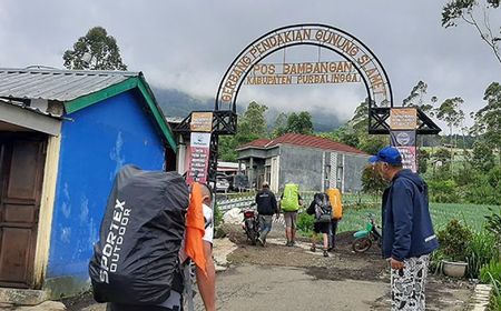 Status Waspada Erupsi, Pendakian Gunung Slamet di Purbalingga Ditutup