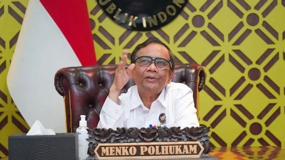 Firli Bahuri Sempat Singgung Kasus Brigadir J ke Mahfud MD: Pak Menko, Kasus <i>Gini</i> Kalau Tidak Ketemu <i>Kebangetan</i>