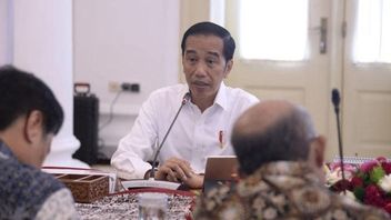 Jokowi组建国家小组以加快COVID-19疫苗的开发