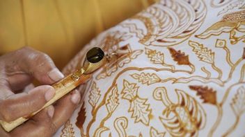 引入Sidomukti蜡染:历史,哲学和爪哇古典动机的多样性