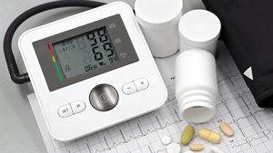 81 Persen Hipertensi Tak Terkendali, Dokter Ingatkan Bahaya Abaikan Obat