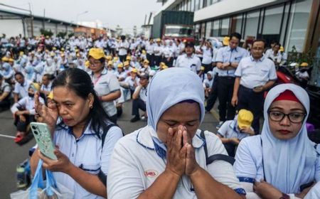 Pemerintah Harus Sepenuhnya Hadir Bantu Korban PHK Dapatkan Haknya