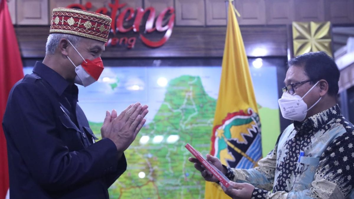 Ganjar Pranowo Gives 'Lecture' To The Mayor Of Metro Lampung Tips For Bureaucratic Reform