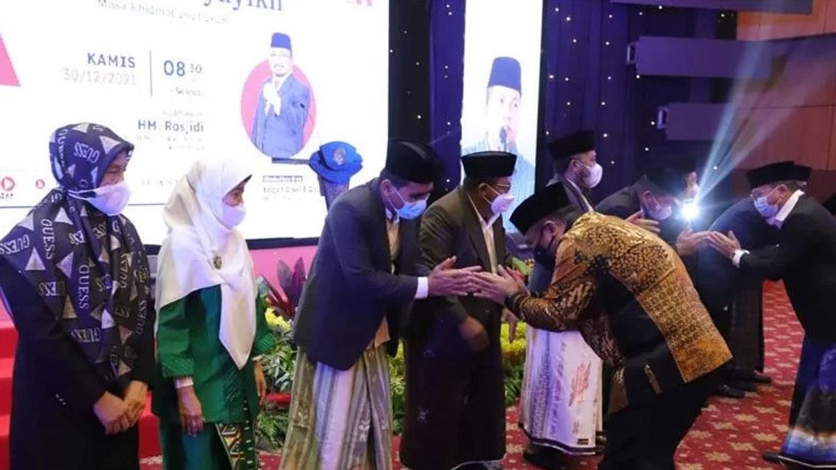 Berita Nusantara: Menag kukuhkan sembilan kiai sebagai Majelis Masyayikh