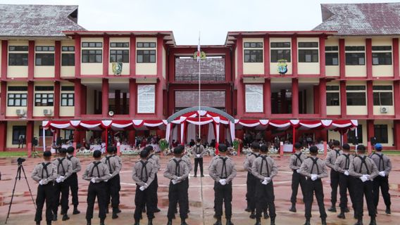 Wakapolda Kaltara Opens Education Of 121 Police Officers At SPN Malinau