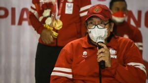    Ketua NPC Indonesia Senny Marbun Pimpin Defile Kontingen Peparnas Papua