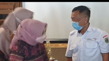 Hotel dan Restoran di Palembang Pasang Aplikasi PeduliLindungi, Pengunjung Wajib Vaksin COVID-19