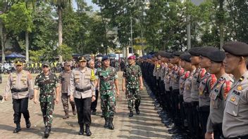 万隆2,600名警察和255名Steward 保管Pildun U-17场地,西爪哇地区警察确保没有催泪瓦斯