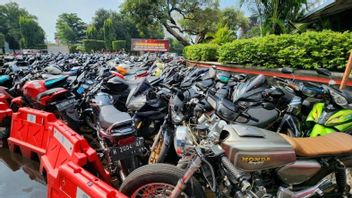12 jours d’opération de course sauvage à Semarang, la police a sécurisé 161 motos et des centaines de kilpots
