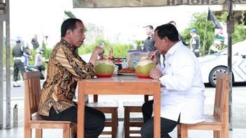 Jokowi-Prabowo Eating Meatballs Together Is Considered Threatening Anies And Ganjar