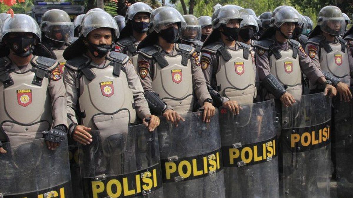 200 Police Deployed To Prevent Monjok-Taliwang Conflict In Mataram NTB