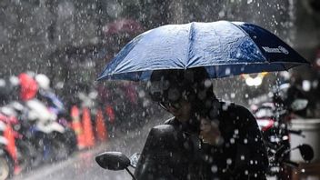 Jakarta pluie cet après-midi, 3 segments de rue dans Jaksel inondés jusqu’à 50 centimètres