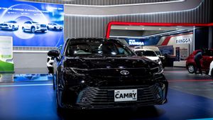 Lebih Dekat dengan Toyota Camry Generasi Kesembilan di IIMS 2025, Ini Spesifikasinya