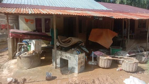 Dozens Of Houses And Bridges Were Damaged By Floods In Aceh Singkil