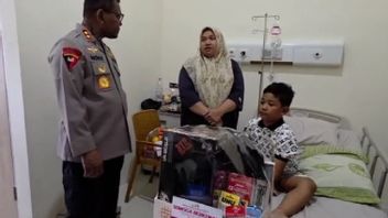 ronyme : Un garçon de huit ans victime des émeutes en Papouasie seule et les montagnes s'améliorent