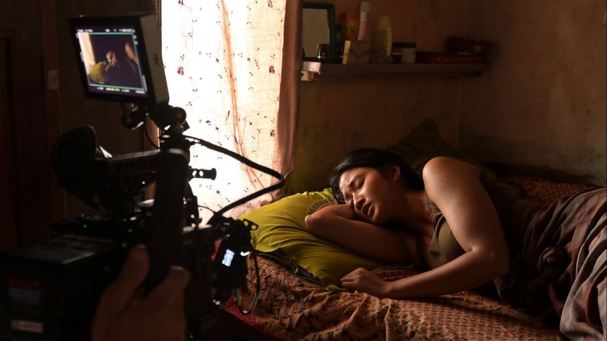 Claresta Taufan Dilema dalam Teaser Film <i>Pangku</i>