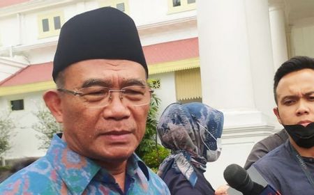 Ongkos Haji Rp 69 Juta, Menko PMK Muhadjir: Itu Lebih Murah dari Seharusnya  