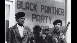 Dua Anggota Partai Black Panther, Fred Hampton dan Mark Clark Ditembak Mati 14 Polisi