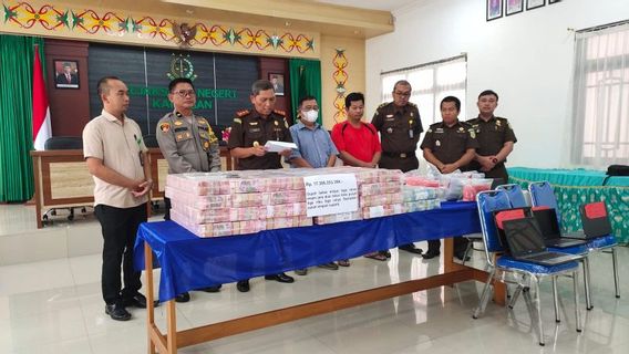 Case Files For 2 Corruption Suspects For Rejuvenation Of People's Palm Oil In Mendawai Already At The Central Kalimantan Katingan District Court