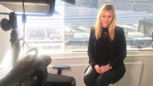 Presenter Carrie Brown Balas Komentar Seksisme Mantan Pemain Manchester City