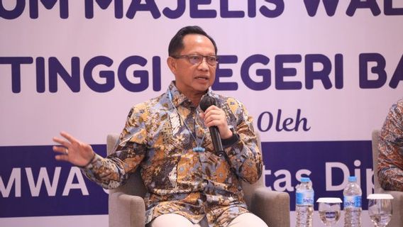Mendagri Minta Pemda Bantu Beasiswa Pelajar yang Lanjut ke PTN-BH