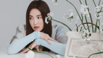 Rumah Mode FENDI Tunjuk Aktris Lawas Song Hye Kyo Jadi <i>Brand Ambassador</i>