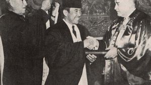 Presiden Soekarno Dapat Gelar Doktor Honoris Causa dari Universitas Budapest dalam Sejarah Hari Ini, 17 April 1960