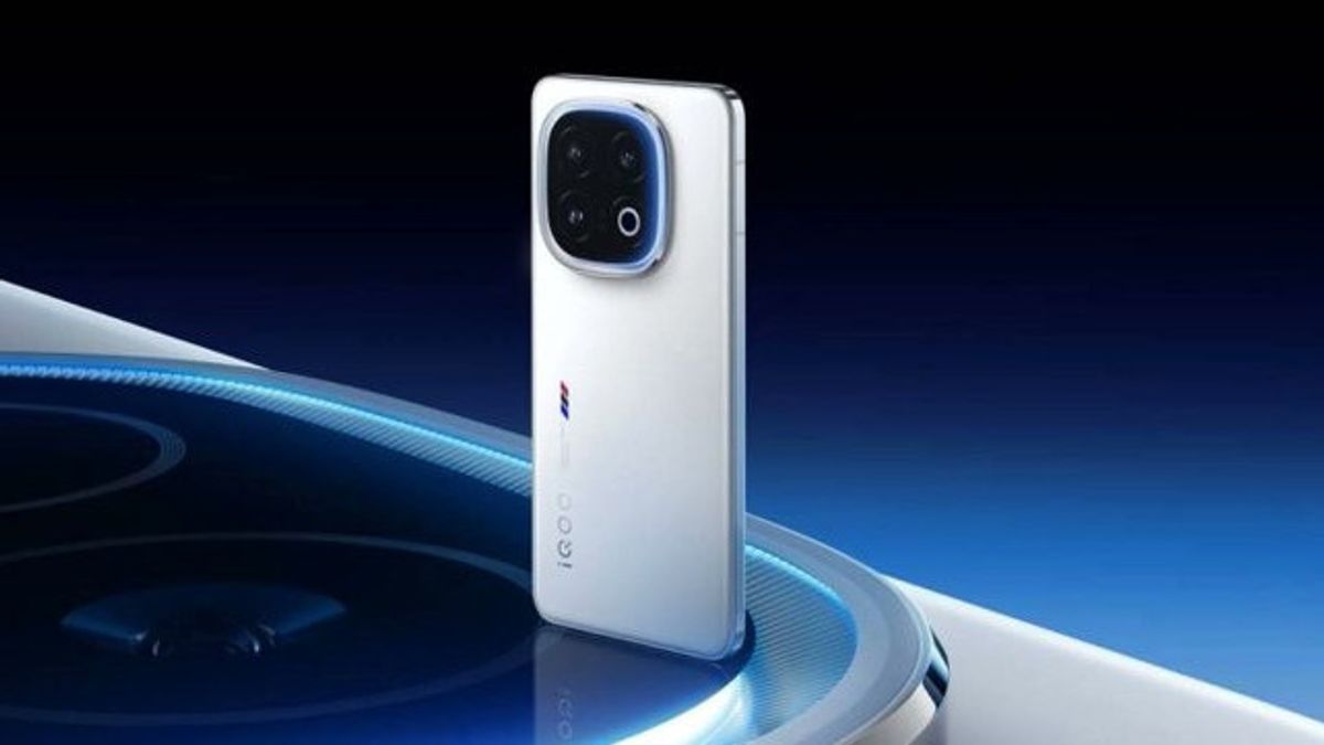 Leaks Of IQOO 15 Pro: 2K Screen, 7,000mAh Battery, And Periscope Camera