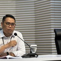 KPK Tetapkan Bupati Gatut Sunu dan Ajudannya Jadi Tersangka Pemerasan Usai Terjaring OTT