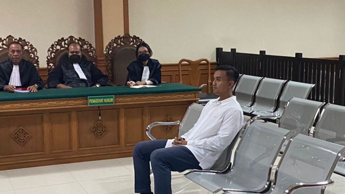 Public Prosecutor Of The Bali Attorney General's Office Asked The Son Of The Former Regional Secretary Of Buleleng To 7 Years In Prison