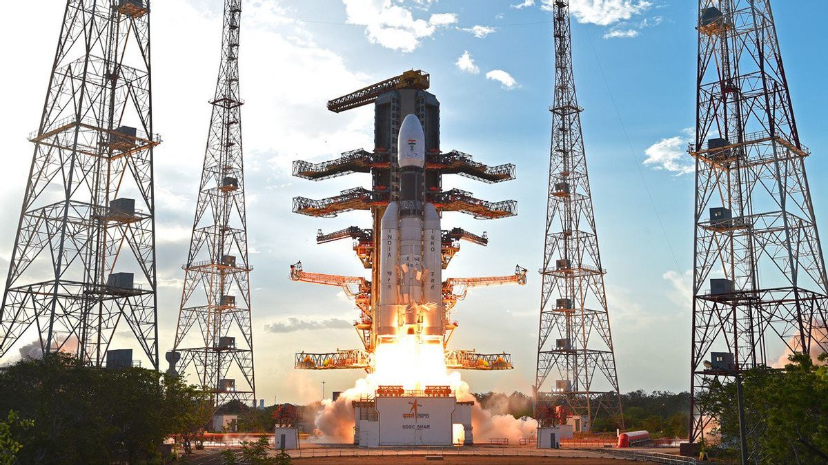 L’Agence spatiale indienne s’associe à SpaceX pour le lancement de satellites à large bande