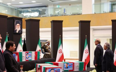 Pejabat Tinggi dari 68 Negara Hadir Dalam Upacara Penghormatan untuk Presiden Iran Raisi