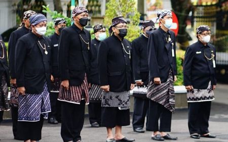 Pemkab Pati Kembali Berlakukan Aturan ASN Pakai Baju Adat Setiap Jumat pada Pekan Pertama