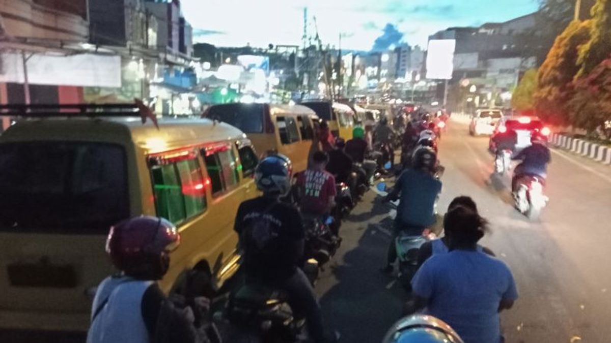 Ketika Cuaca Buruk Sebabkan Kenaikan Harga Pertalite di Sorong hingga Rp50 Ribu Per Liter