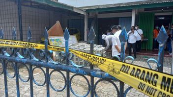 400 Boîtes De Charité Du Groupe Terroriste JI Lampung Réparties Dans 12 Districts / Villes