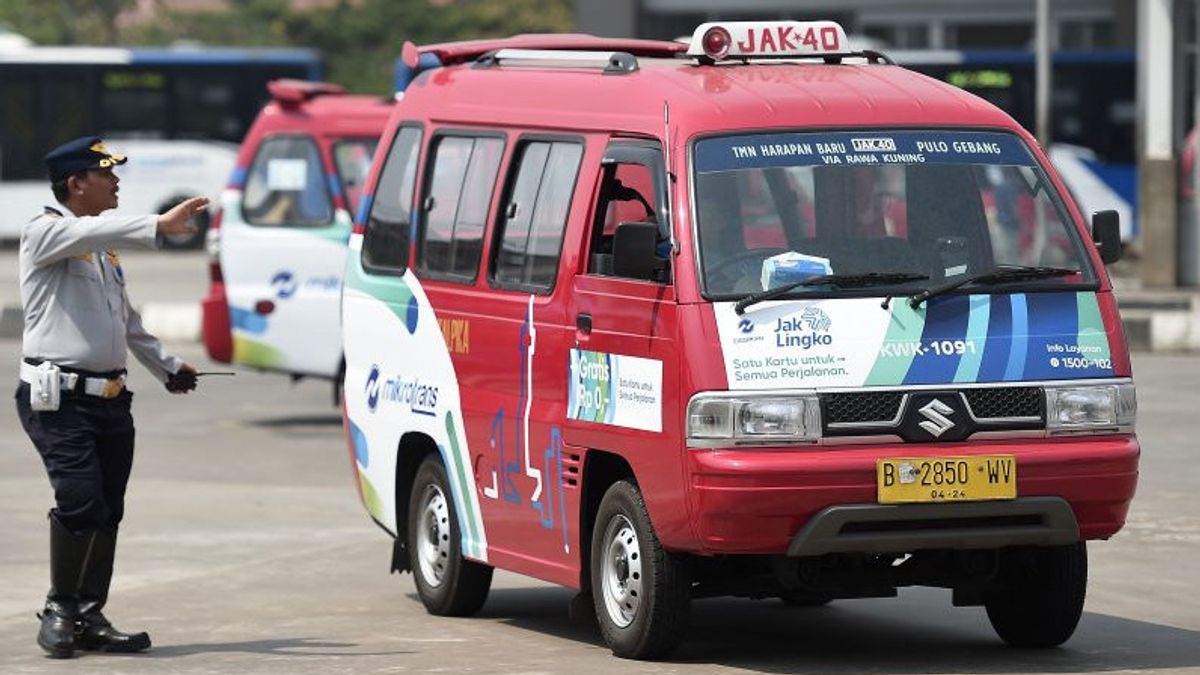 Anies将在雅加达征收Angkot关税 因巴斯 燃料价格上涨