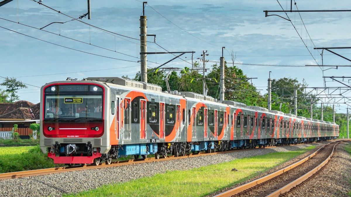 Jalur Tanah Abang-Rangkasbitung Rawan Gangguan, Dirut KAI: Traffic Tak Merata