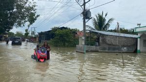 Air Belum Surut, Rindu Pulang: Kisah Para Lansia Bertahan di Pengungsian Serdang Bedagai