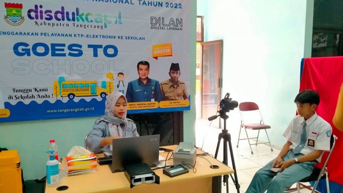 Tangerang Targets 600,000 Citizens To Have Child Identity Cards By 2022, What's The Use?
