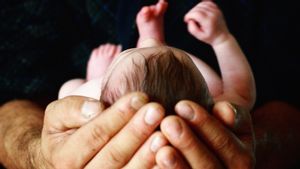 Selain ASI, Ahli Tumbuh Kembang Sarankan Orang Tua Perhatikan Cara Merawat Kulit Bayi 