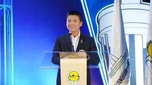 Di Debat HIPMI, Anthony Leong Tegaskan Target Ekonomi 8 Persen Butuh Politik yang Stabil