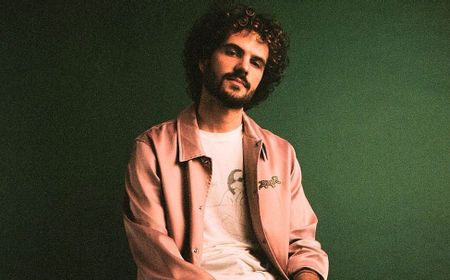 Jelang Sehari, French Kiwi Juice (FKJ) Batal Tampil di Soundrenaline 2022