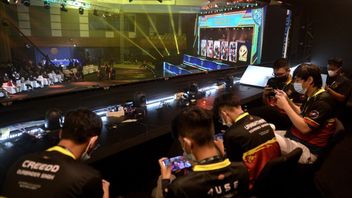 Support Indonesian Esports Community, EVOS Partners With Bluebird