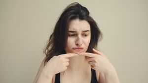 Dokter Ingatkan untuk Tak Ikuti Semua Rutininas Kecantikan Influencer, Bisa Picu Kerusakan Kulit