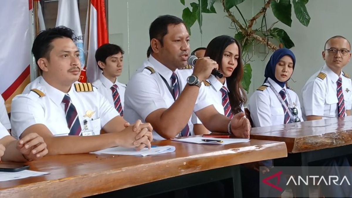 The body of the Smart Air pilot victim of the KKB shooting was brought to Jakarta.