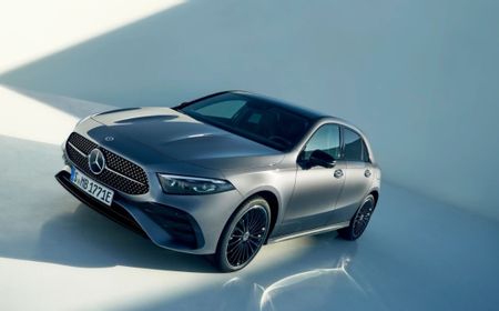 Rencana Elektrifikasi Sepenuhnya Ditunda, Mercedes-Benz Tetap Produksi A-Class hingga 2026