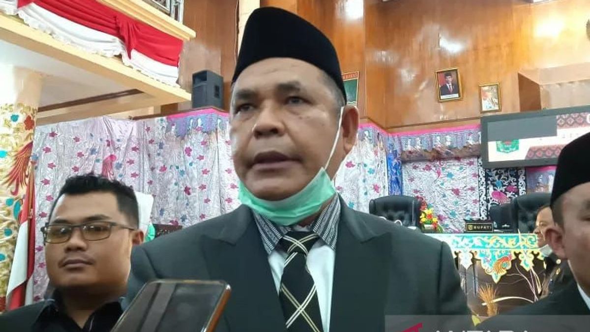 Solok Regent Anger 'Cornered' When Not Attending West Sumatra Regional Heads Meeting: Provincial Government Is Not The King Who Must Be Obeyed