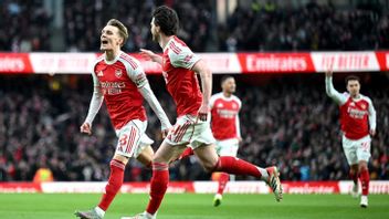 Bereskan Krisis Bek Arsenal Saat Kalahkan Brighton, Martin Odegaard Puji Declan Rice