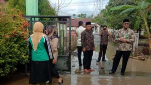 Banjir Selutut Orang Dewasa, Kegiatan Belajar di 4 Sekolah Kabupaten Pidie Aceh Diliburkan