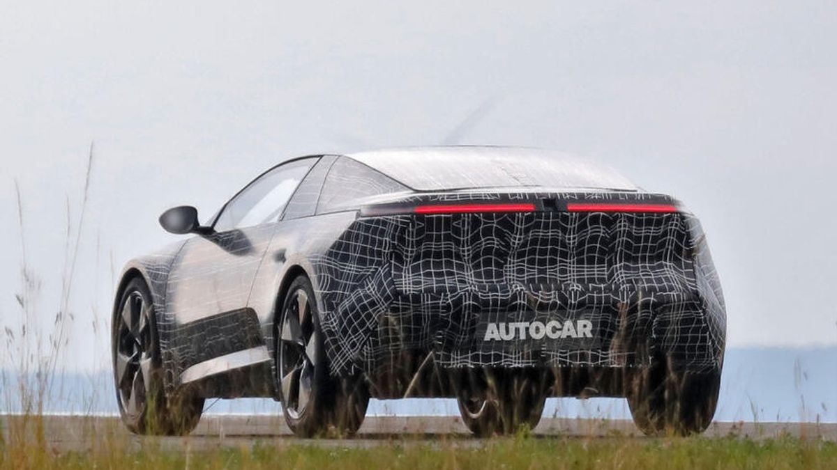 BMW Tests Latest Coupe Car, M1 Or I8 Successor?